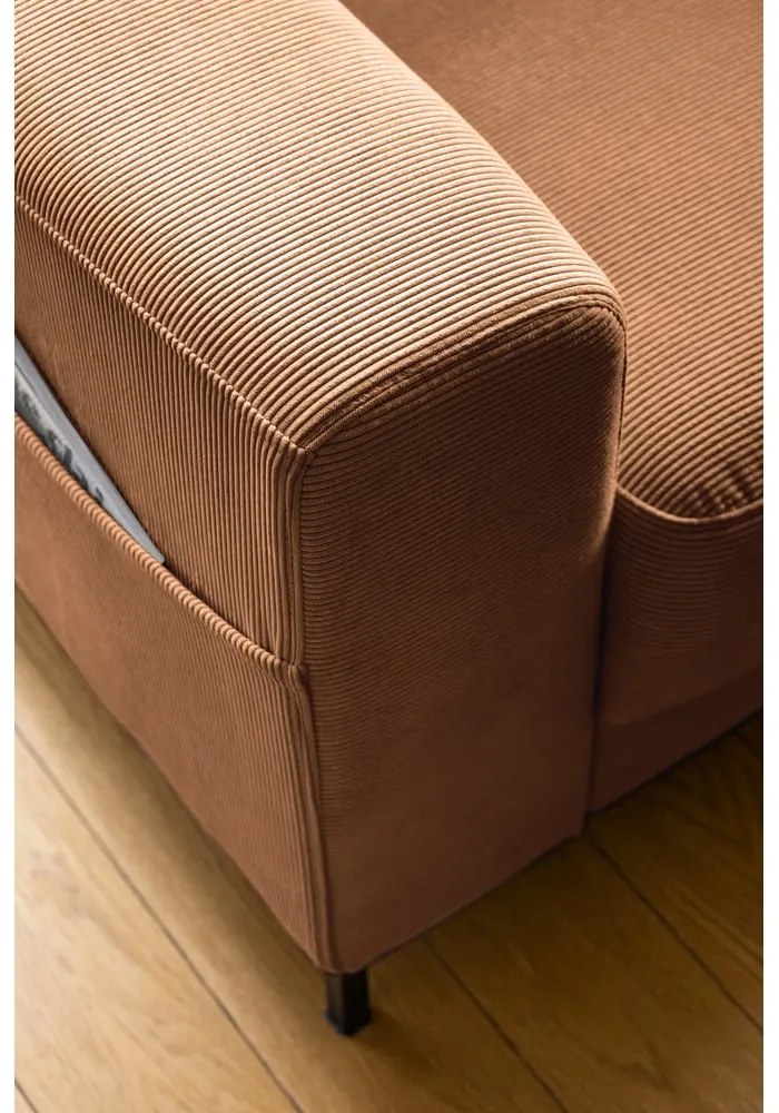 Narancssárgásbarna kordbársony fotel Lofty Lilly – Miuform