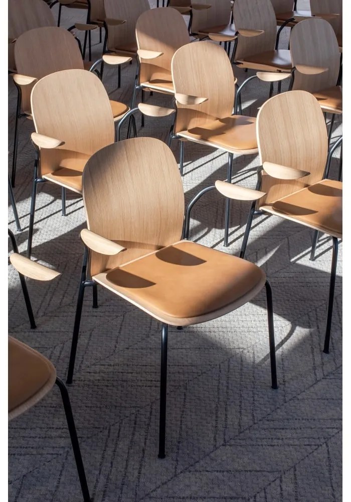 Barna-konyakbarna karfás-rakásolható étkezőszék szett 2 db-os diófa dekorral Book – Gazzda