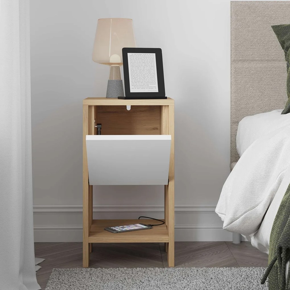 Éjjeliszekrény Ema Sapphire Oak