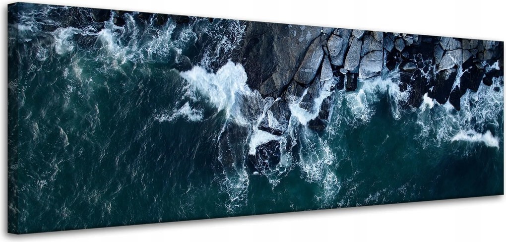 Vászonkép Természet Hullámok Tenger Sziklás Tengerpart Kék víz 120x40