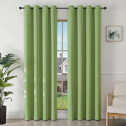 Thermo sötétítő függöny átvezetőkkel zöld 140x220cm 2db