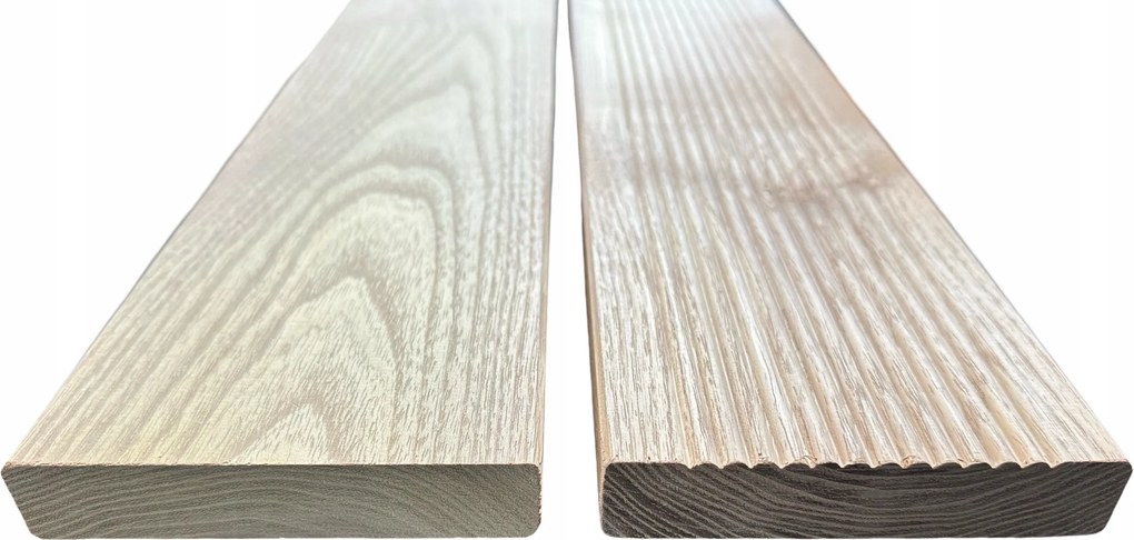 Robinia akác teraszdeszka sima/bordázott Kl. A/b 20x132mm