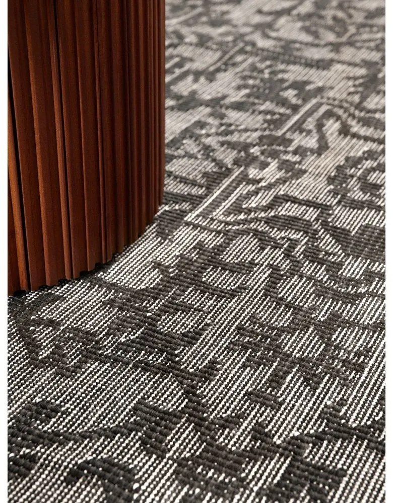 Fekete-fehér kültéri-beltéri szőnyeg 120x170 cm Duet Kona – NORTHRUGS
