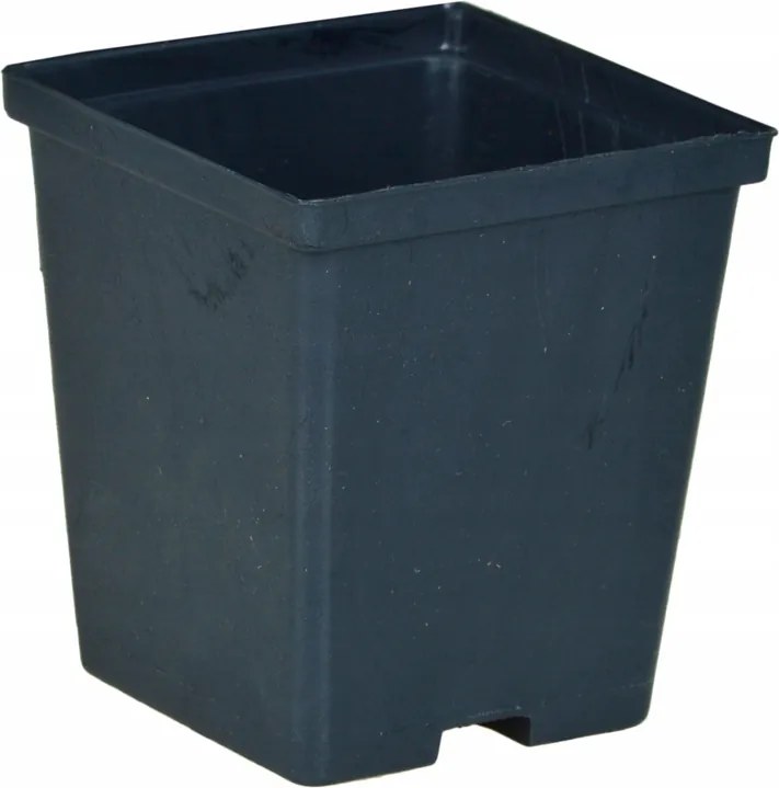 szögletes virágtartó p7 7x7/8cm 0,3L 500db