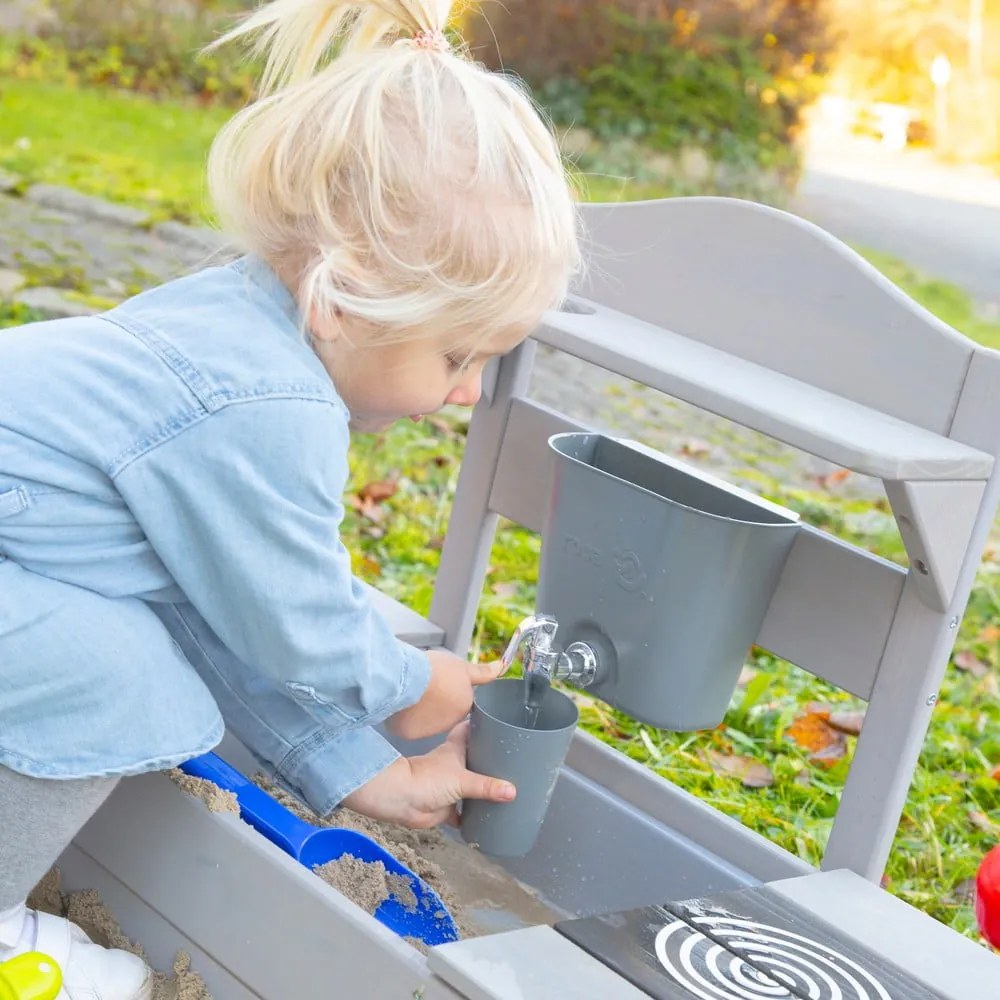 Kerti játékkonyha – Roba