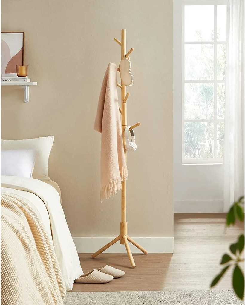 Tömör fa kabáttartó 8 kampóval 175cm magas