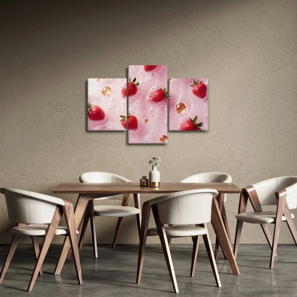 Kép - Eprek buborékokban (90x60 cm)
