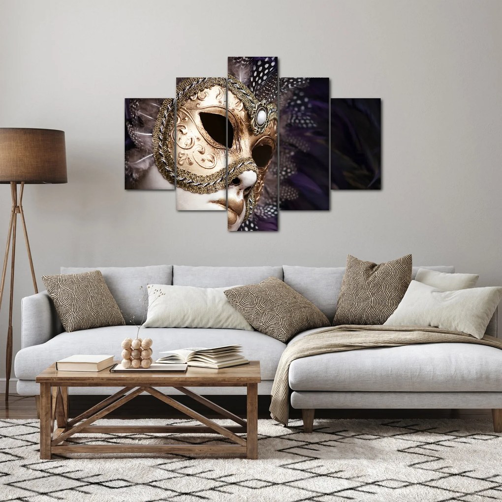 Egy maszkkal ellátott szobor képe (150x105 cm)