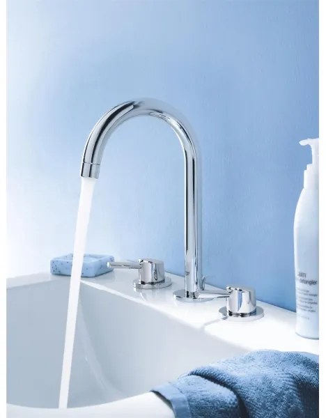 GROHE 20216001 - CONCETTO DN 15 háromlyukú mosdócsaptelep, L méret, króm