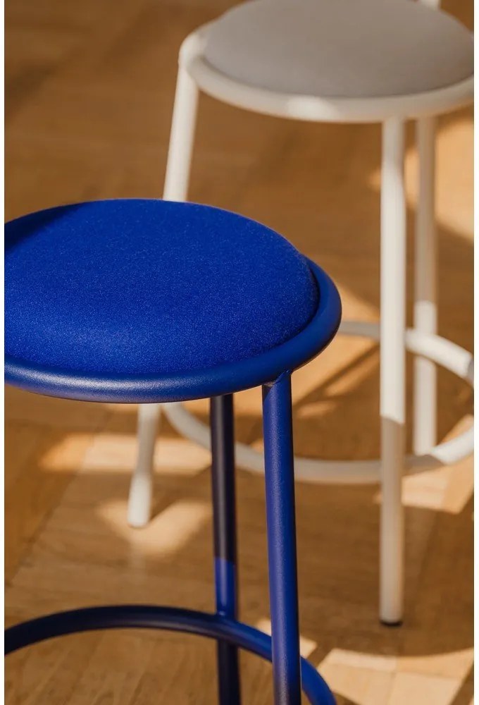 Kék fém bárszék (ülésmagasság 68 cm) Hogo – noo.ma