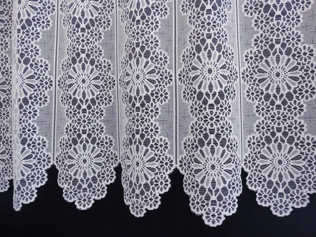 Mg Irigység Panel jacquard fehér 35688 150x90cm Kész M