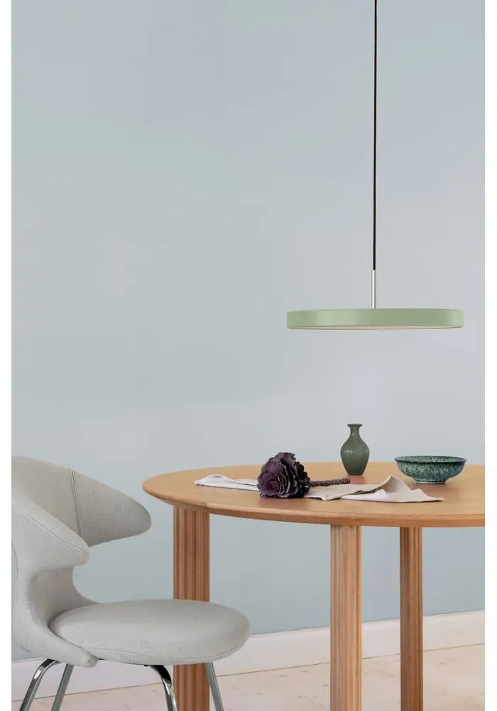 Tölgyfa kerek étkezőasztal ø 120 cm Comfort Circle – UMAGE