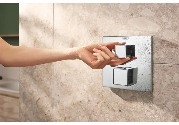 GROHE 34879000 - Falba süllyesztett zuhanyrendszer PRECISION CUBE 310 × 310 mm króm