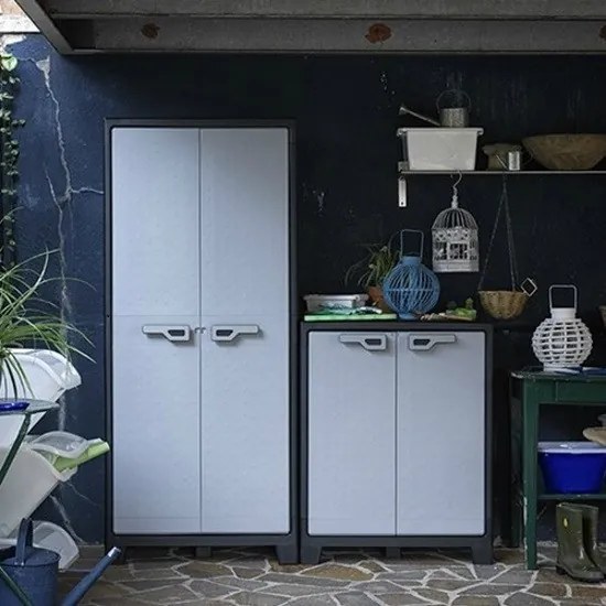 Keter Vízálló és zárható Titan műanyag szekrény 5 lábbal