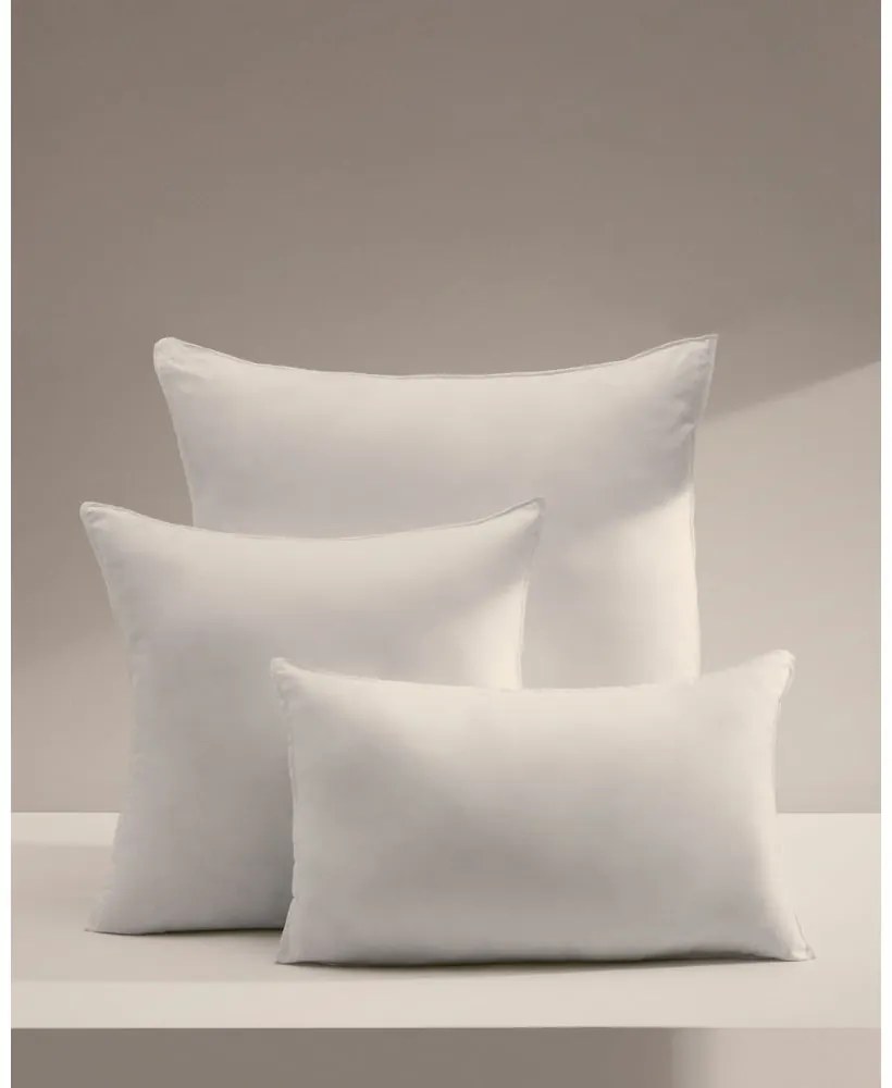 Párna 40x70 cm Fluff – Kave Home