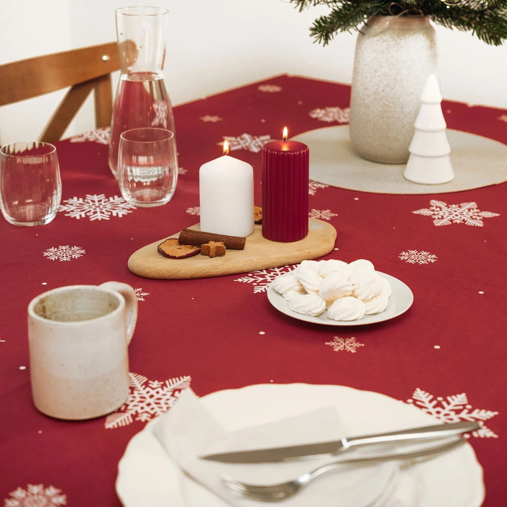 Goldea szögletes terítő 100% pamutvászon - hópelyhek piros alapon 100 x 100 cm