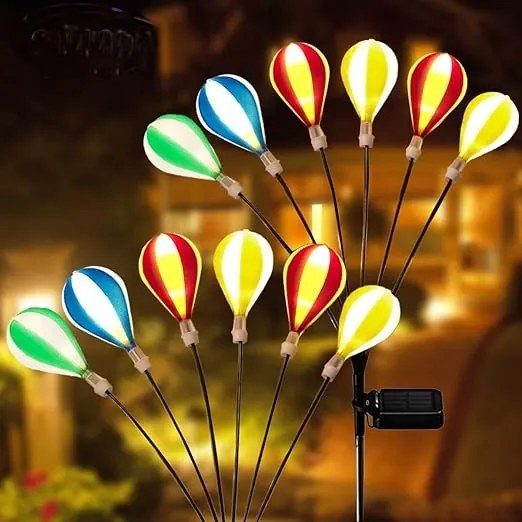 Színes LED-es kerti beszúrós napelemes lámpa 12 db