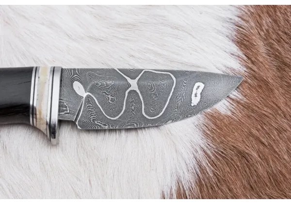 Exkluzív damaszkuszi kés 8,6 cm tölgy/tevecsont