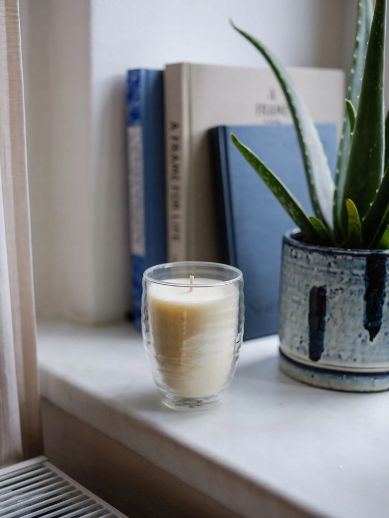 Maxxo Escential Pink Grapefruit illatú gyertya, 100% természetes szójaviaszból