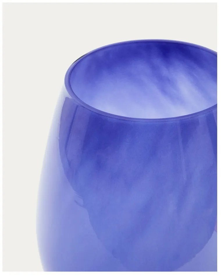 Kék üveg váza (magasság 26 cm) Kelse – Kave Home