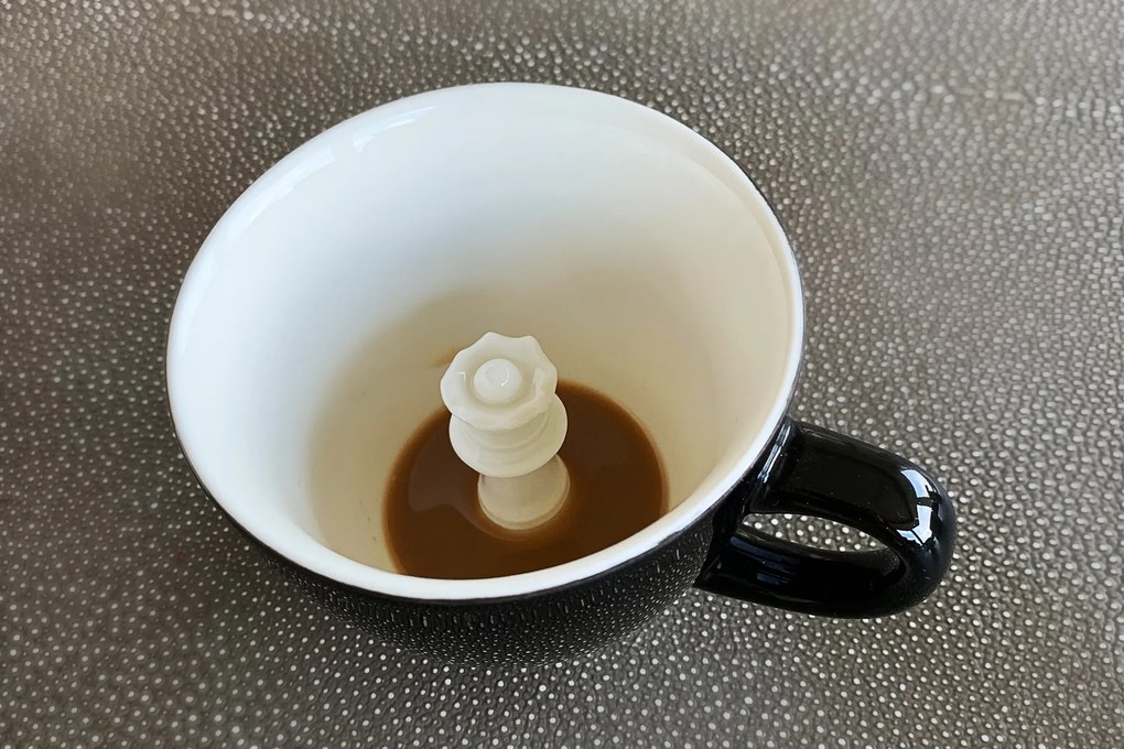 Bögre KIRÁLYNŐ 325 ml - Creature Cups