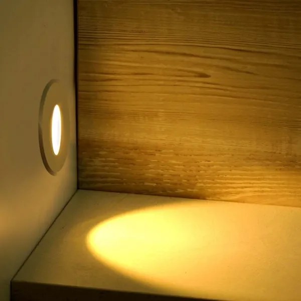 LED Lépcsővilágítás LED/3W/230V 3000K fehér