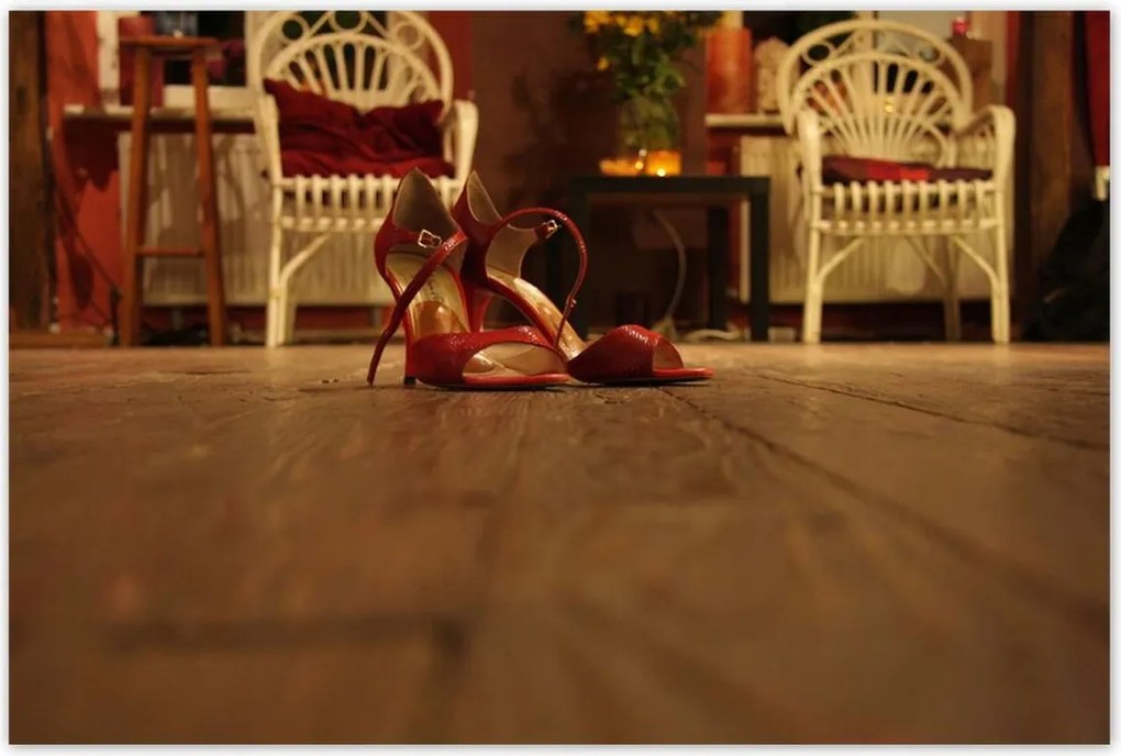 Poszterek 120x80 Jó kiugrani a magassarkúból