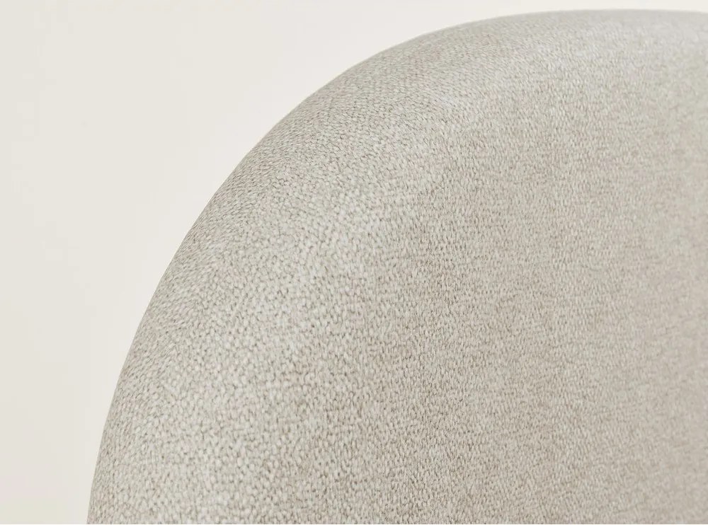 Bézs kárpitozott ágyneműtartós franciaágy ágyráccsal 180x200 cm Maumere – Maison de Rêve