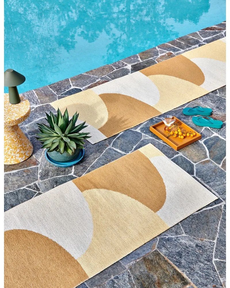 Okkersárga kültéri-beltéri futószőnyeg 70x180 cm Hill Ochre Pale Yellow – Pappelina