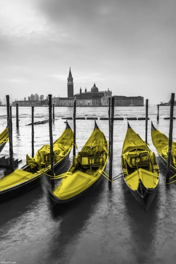 Poszter 20x30cm Gondolák kikötve a csatorna mentén, Assaf Frank