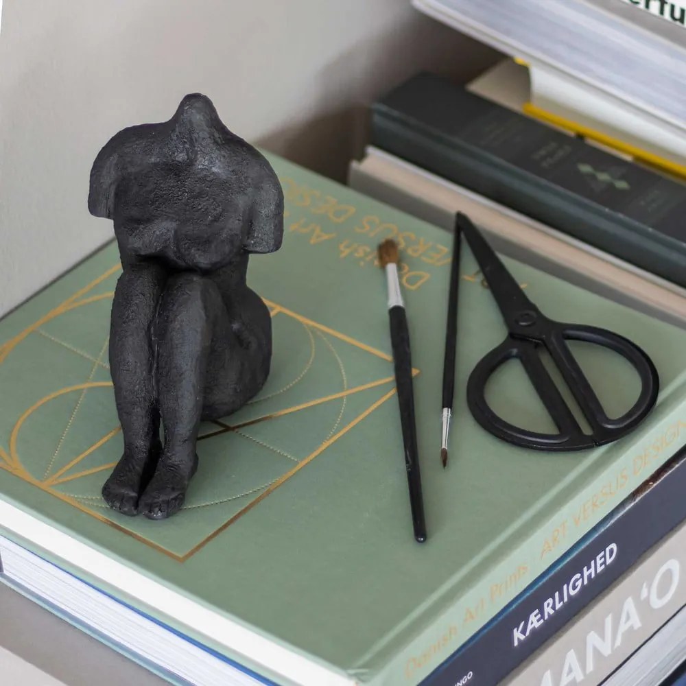 Poligyanta szobor (magasság 14 cm) Sitting Woman – Mette Ditmer Denmark