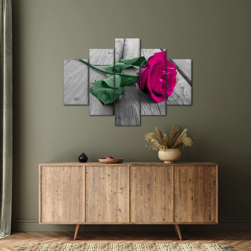 Kép - Rózsaszín rózsa zöld szárral (150x105 cm)