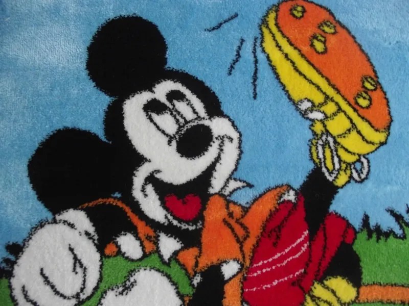 Mickey a pályán Focis Szőnyeg Disney Gyerekszőnyeg