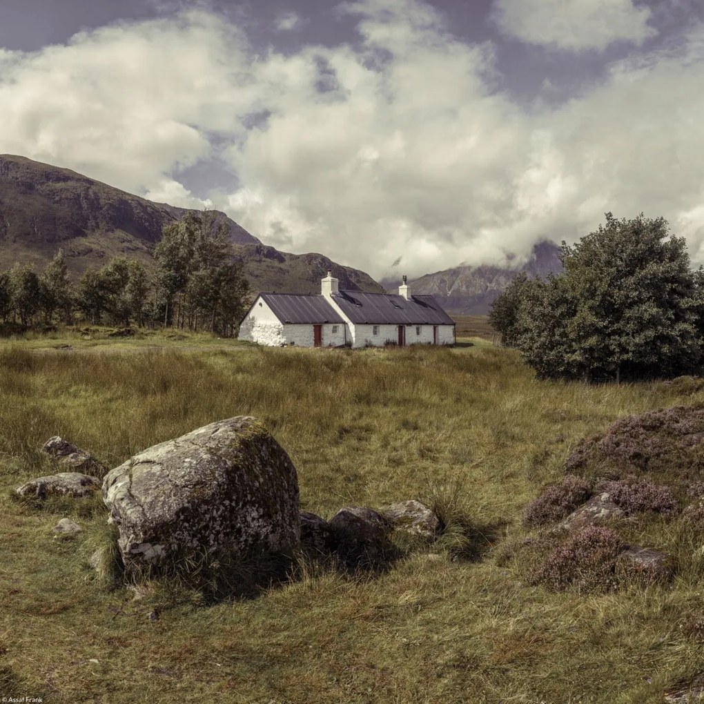 Poszter 30x30cm Glen Coe kunyhó, Assaf Frank