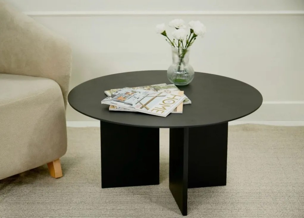 Leo 42 - Black