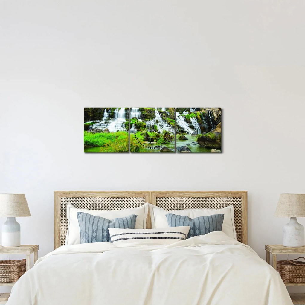 Kép - vízesés zöldövezetben (órával) (90x30 cm)
