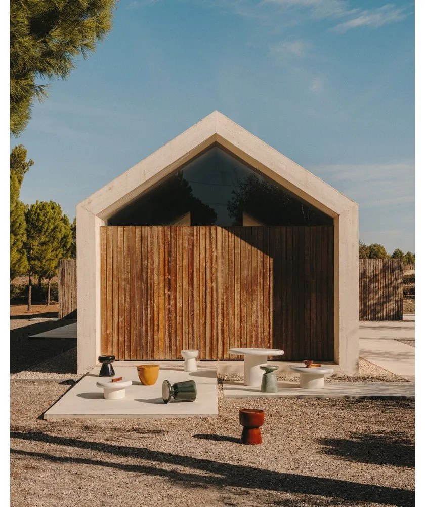 Kerámia kerek kerti kisasztal ø 45 cm Mesquida – Kave Home