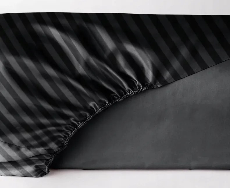 Damaszt lepedő fekete gumis 200x200 Maro Home