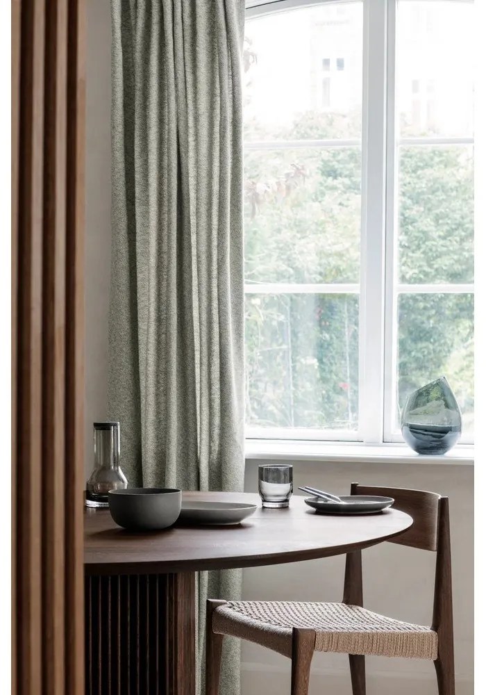 Világosszürke-ezüstszínű rozsdamentes acél evőeszköz készlet 16 db-os Maxime – Blomus