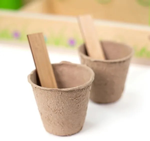 Bigjigs Toys - Kertészeti készlet egy ládában