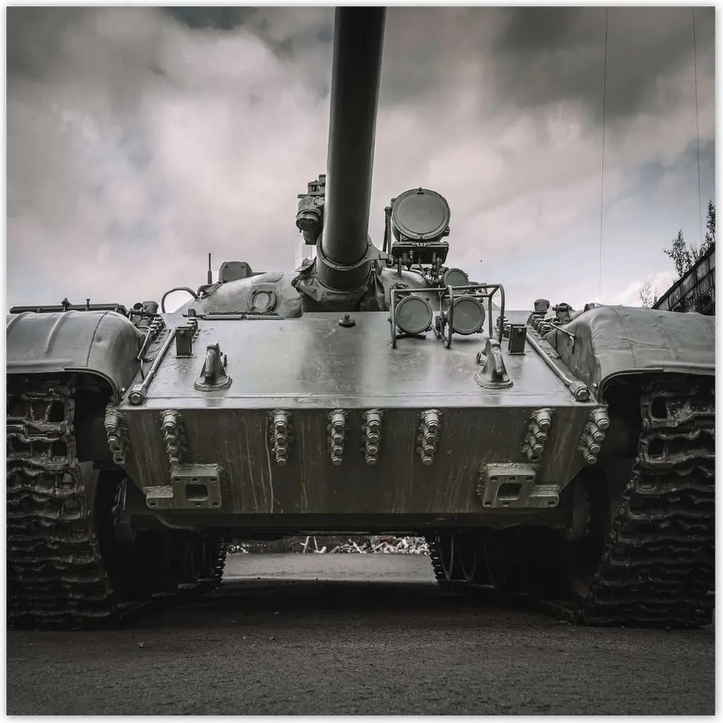 Poszterek 140x140 Régi tank a háttérben törmelék