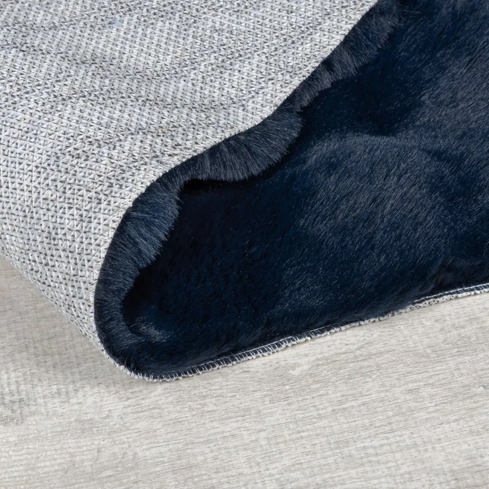 Sötétkék szintetikus szőrme szőnyeg 180x290 cm Waffle Faux Fur – Flair Rugs