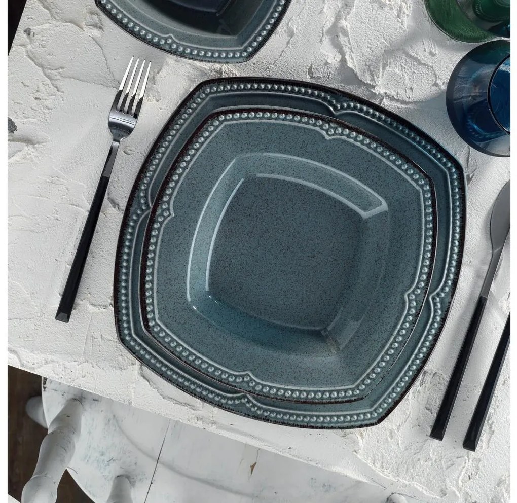 24 részes kék porcelán étkészlet