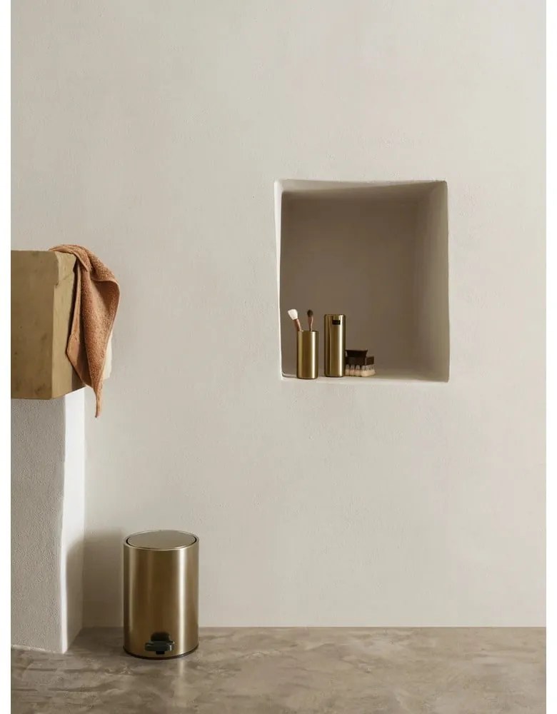 Matt fekete acél pedálos szemetes 3 l Modo – Blomus