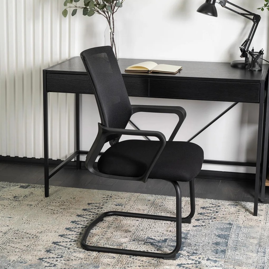 Étkezőszék Fekete Színben. TAMMY