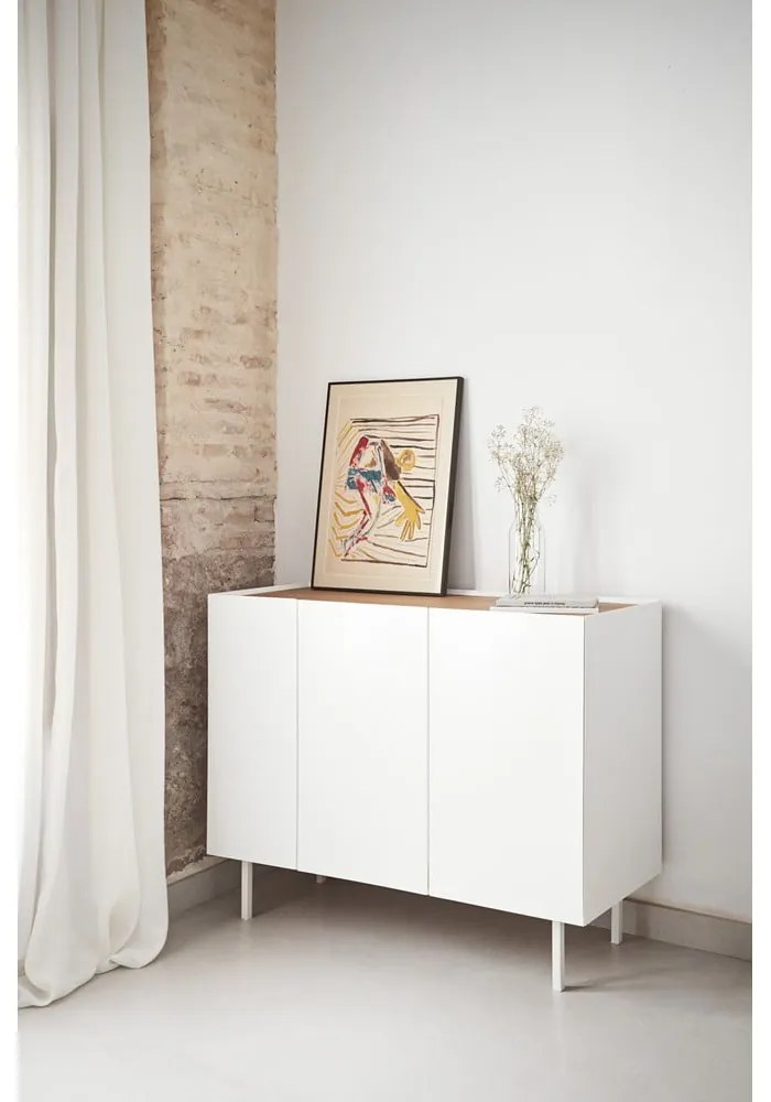 Fehér alacsony komód tölgyfa dekorral 110x85 cm Arista – Teulat