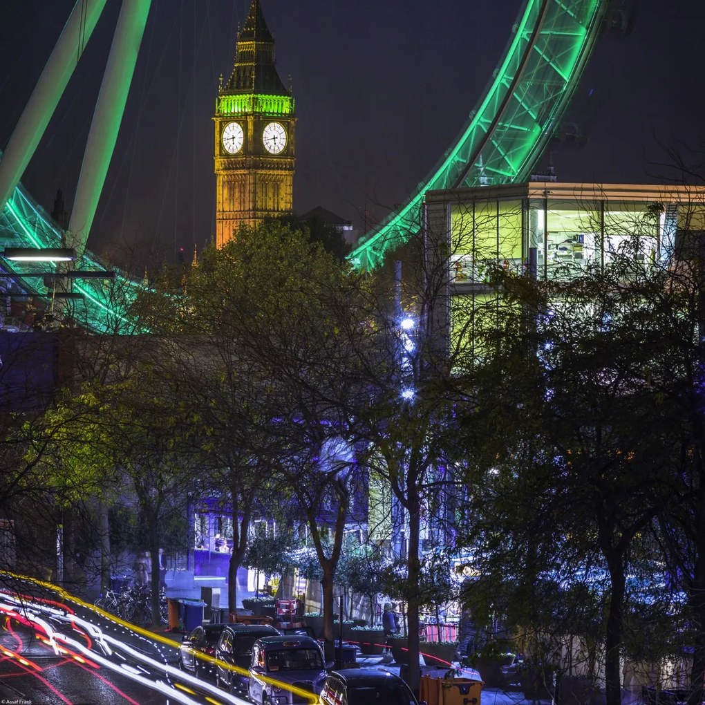 Poszter 40x40cm Éjszakai felvétel a londoni utcáról, millenniumi körrel a háttérben, Ass