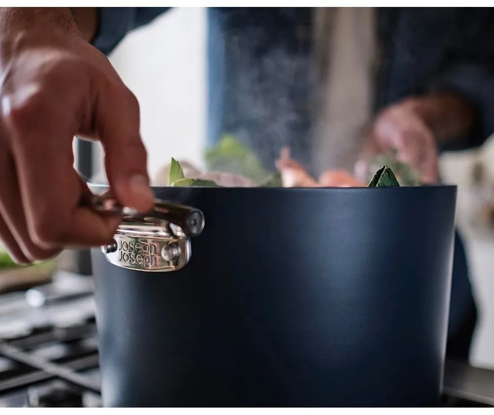 Indukciós tűzhelyhez alkalmas edény fedővel, kerámia felülettel Space – Joseph Joseph