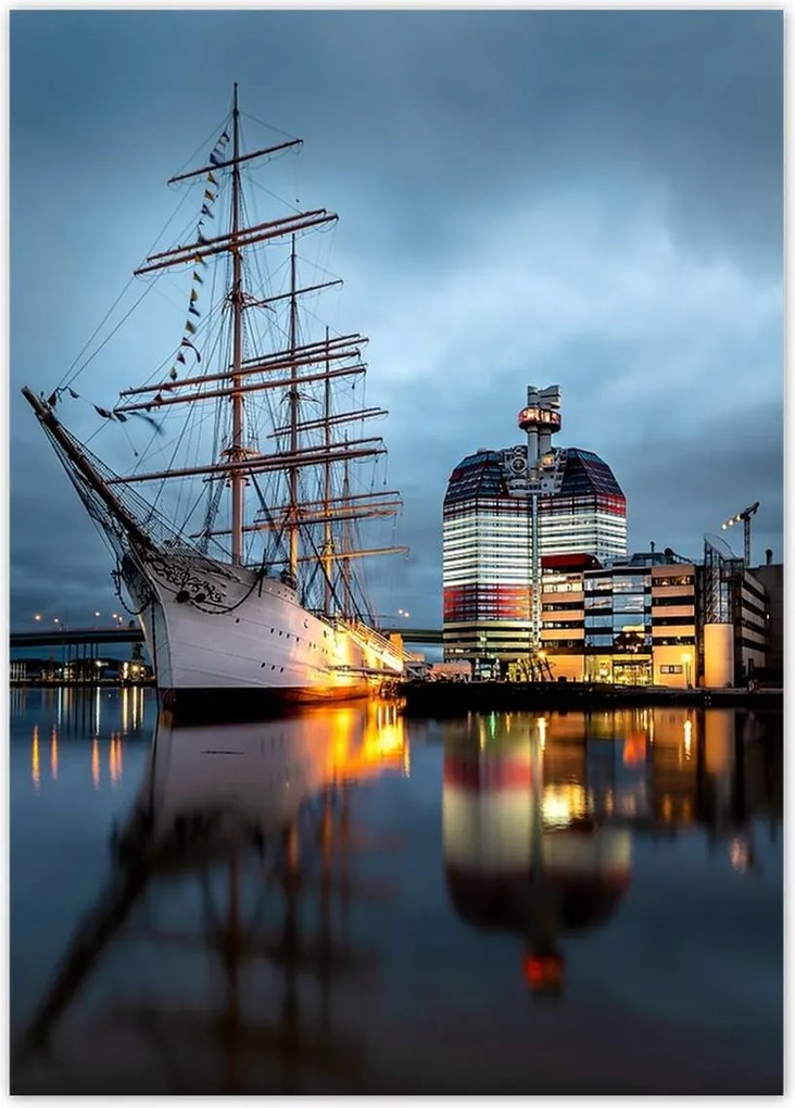 Poszterek 50x70 Vitorláshajó a kikötőben éjszaka