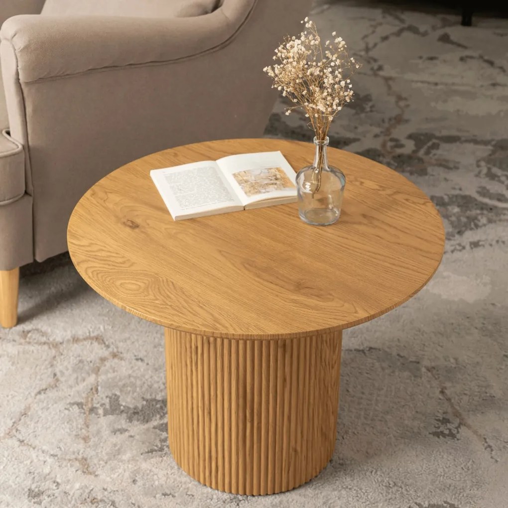 Dohányzóasztal Tölgy Színben. MAYLIN